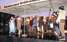 Występ artystyczny dzieci ze Szkoły Podstawowej nr 2 w Sandomierzu (2)