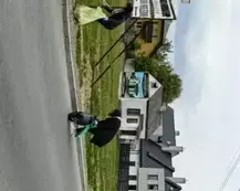 Pracownicy OPS uczestniczą w akcji "Wsp&oacute;lnie sprzątaMY Sandomierz"