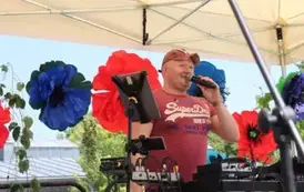 Zabawa taneczna poprowadzona przez DJ VOICE