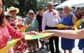 Rozdanie voucher&oacute;w dla uczestnik&oacute;w zabawy