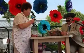 Występ artystyczny senior&oacute;w