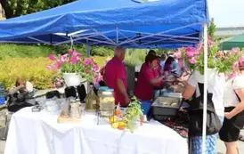 Stoisko KGW Janowice z "Biesiadnym Jadłem"